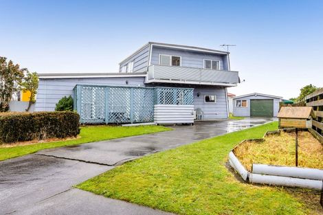 Photo of property in 1 County Drive, Hawera, 4610