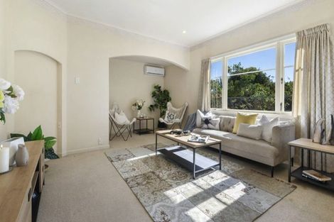 Photo of property in 1/26 Queens Parade, Devonport, Auckland, 0624
