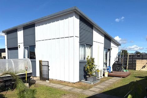 Photo of property in 125 Ngaio Drive, Matarangi, Whitianga, 3592