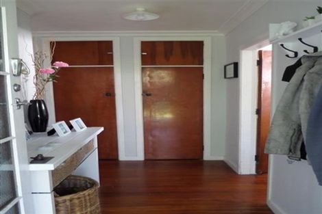 Photo of property in 97 Sutherland Road, Brookfield, Tauranga, 3110