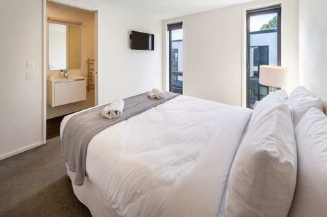 Photo of property in 4/275 Kilmore Street, Christchurch Central, Christchurch, 8011