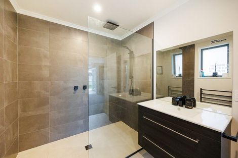 Photo of property in 16a Rayner Lane, Marton, 4710