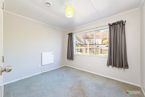 Photo of property in 21 Oaklands Grove, Clouston Park, Upper Hutt, 5018