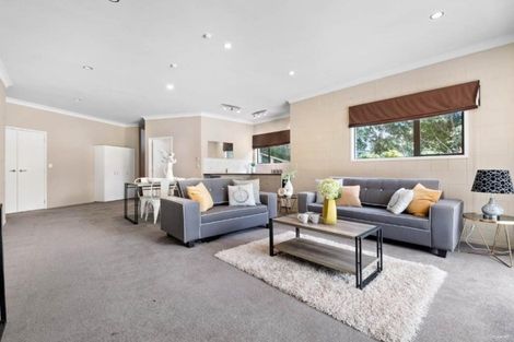 Photo of property in 52 Shelter Drive, Greenhithe, Auckland, 0632