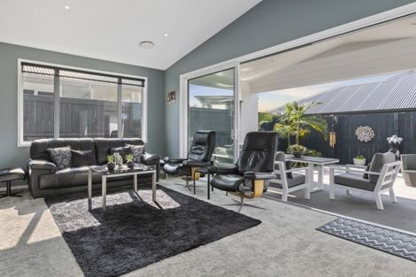 Photo of property in 11 Saint Thomas Avenue, Pyes Pa, Tauranga, 3112