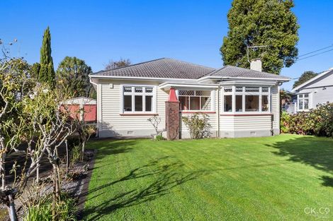Photo of property in 64 Totara Crescent, Woburn, Lower Hutt, 5011