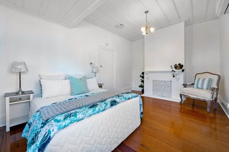 Photo of property in 1 Prospect Terrace, Mount Eden, Auckland, 1024