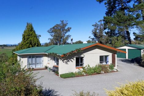 Photo of property in 64 Mamaku Road, Tasman, Upper Moutere, 7173