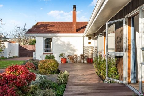 Photo of property in 8 Miller Place, Masterton, 5810