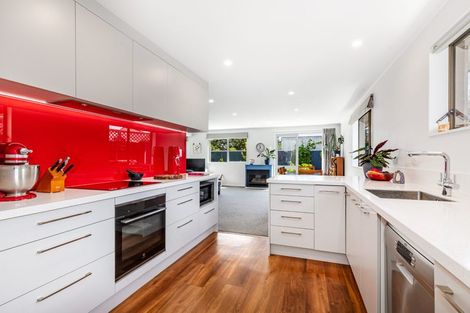 Photo of property in 30 Fairfield Avenue, Fairfield, Lower Hutt, 5011