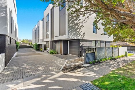 Photo of property in 23 Frater Avenue, Milford, Auckland, 0620