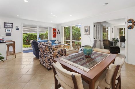 Photo of property in 5 Conifer Grove, Te Kamo, Whangarei, 0112