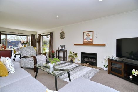 Photo of property in 32 O'neill Avenue, Northwood, Christchurch, 8051