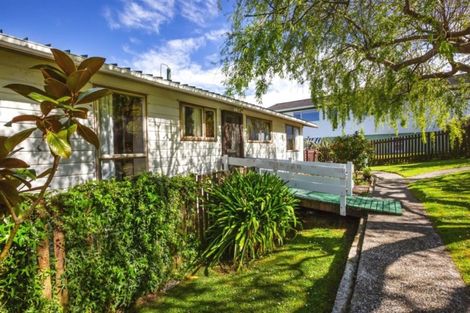 Photo of property in 7 Tweed Road, Papakowhai, Porirua, 5024