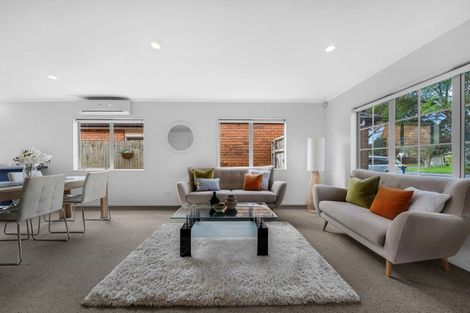 Photo of property in 24 Espalier Drive, Henderson, Auckland, 0612