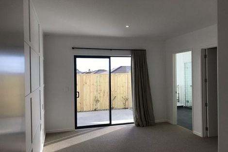 Photo of property in 18 Astelia Lane, Papamoa Beach, Papamoa, 3118