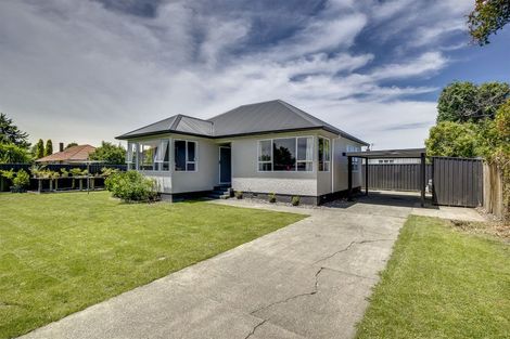 Photo of property in 2 Barton Avenue, Marewa, Napier, 4110