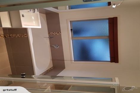 Photo of property in 39f Waikite Road, Welcome Bay, Tauranga, 3112