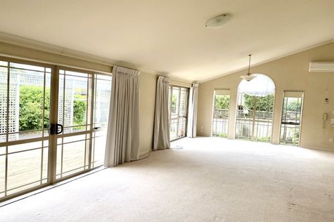 Photo of property in 14 Darimouth Place, Albany, Auckland, 0632