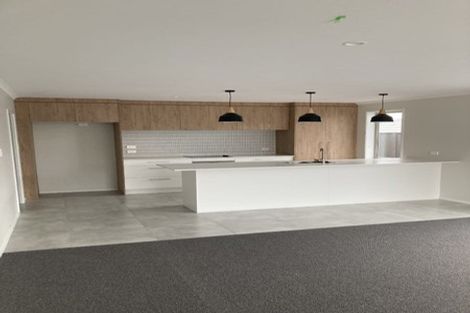 Photo of property in 4 Ash Lane, Omokoroa, 3114