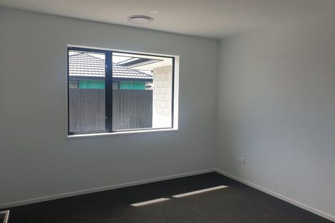 Photo of property in 8 Selfe Crescent, Burwood, Christchurch, 8083