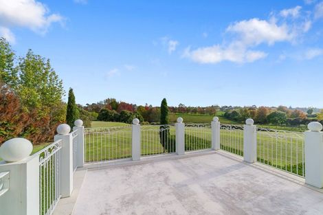 Photo of property in 64 Porterfield Road, Whitford, Howick, 2571