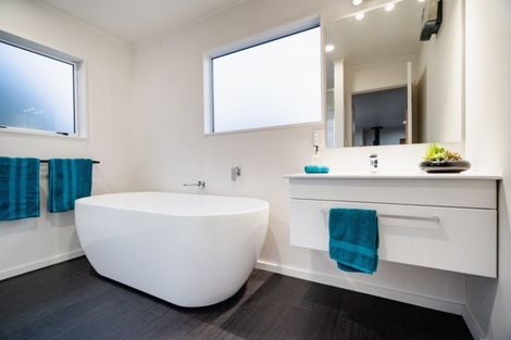 Photo of property in 120 Gladstone Road North, Mosgiel, 9024