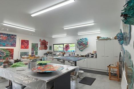 Photo of property in 154 Ohinepanea Road, Pukehina, Te Puke, 3186