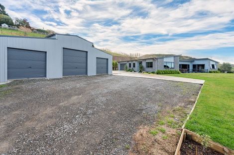 Photo of property in 65 Avery Road, Eskdale, Napier, 4182