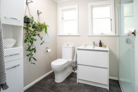 Photo of property in 51 Middleton Road, Johnsonville, Wellington, 6037