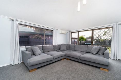 Photo of property in 47a Carter Crescent, Awapuni, Palmerston North, 4412