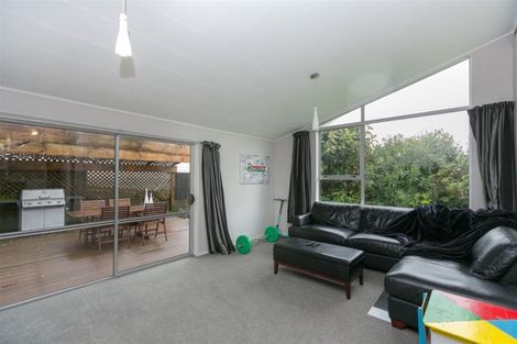 Photo of property in 32a Camellia Avenue, Bell Block, New Plymouth, 4312
