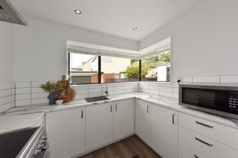 Photo of property in 2/6 Gatonby Place, Avonhead, Christchurch, 8042