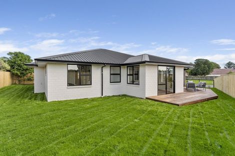 Photo of property in 3 Te Puke Te Ao Way, Otaki, 5512