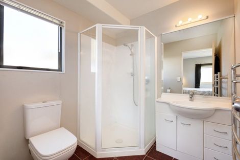 Photo of property in 8 Wouldbank Way, Welcome Bay, Tauranga, 3112