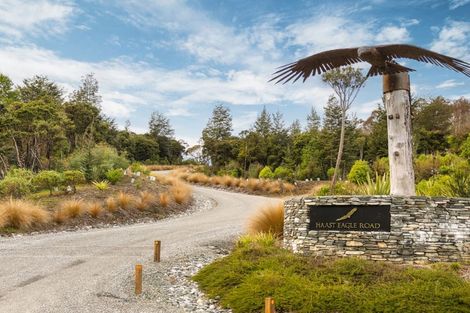 Photo of property in 19 Haast Eagle Road, Mount Creighton, 9371