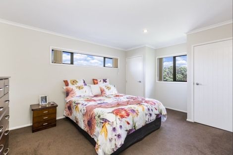 Photo of property in 15a West Hoe Road, Orewa, 0931