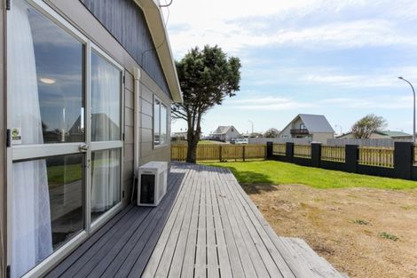 Photo of property in 99 Ranfurly Street, Waitara, 4320