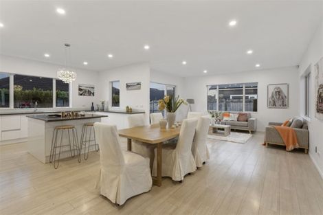 Photo of property in 4 Sophia Place, Karaka, Papakura, 2113