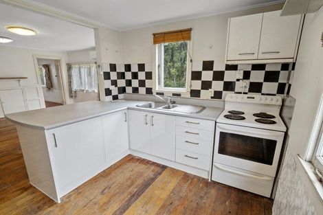 Photo of property in 319 Beach Road, Campbells Bay, Auckland, 0630