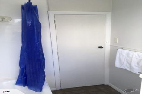 Photo of property in 12 Brighton Crescent, Highbury, Palmerston North, 4412