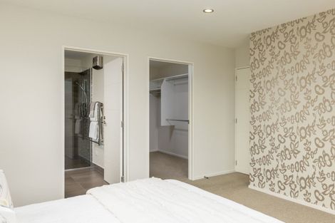 Photo of property in 8 Westburn Place, Prebbleton, 7604