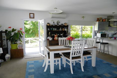 Photo of property in 71e Pa Road, Kerikeri, 0230