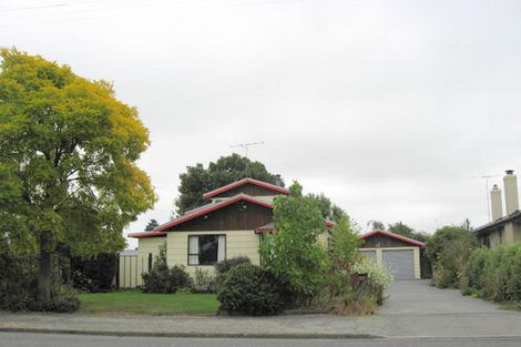 Photo of property in 80 Mcmurdo Street, Tinwald, Ashburton, 7700