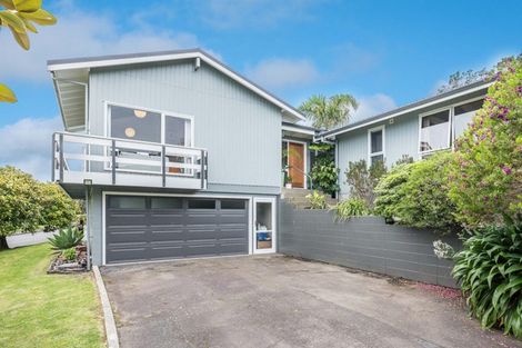 Photo of property in 8 Kea Street, Waikanae, 5036