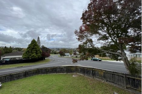 Photo of property in 139 Moire Road, West Harbour, Auckland, 0618