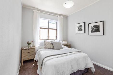 Photo of property in 153 Milton Road, Bluff Hill, Napier, 4110