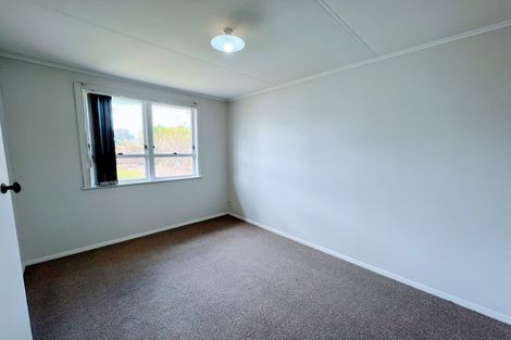 Photo of property in 65 Arimu Road, Papakura, 2110