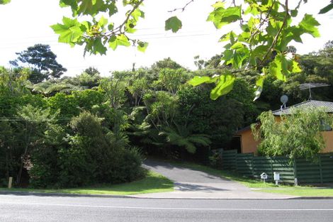 Photo of property in 2/17 Woodlands Crescent, Browns Bay, Auckland, 0630