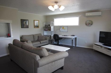 Photo of property in 1/26 Camberwell Place, Avonhead, Christchurch, 8042
